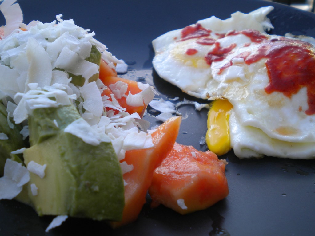 Fried Eggs and Papaya Avocado&nbsp;Salad