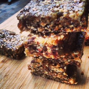 Raw Apple Pie&nbsp;Bars
