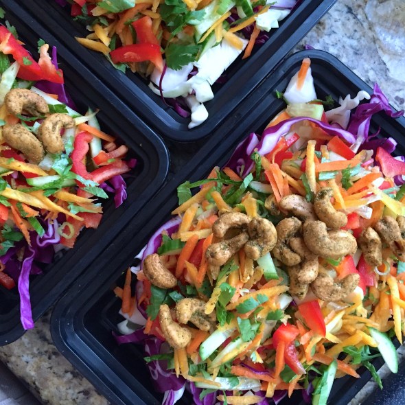 Thai Crunchy Cashew Salad