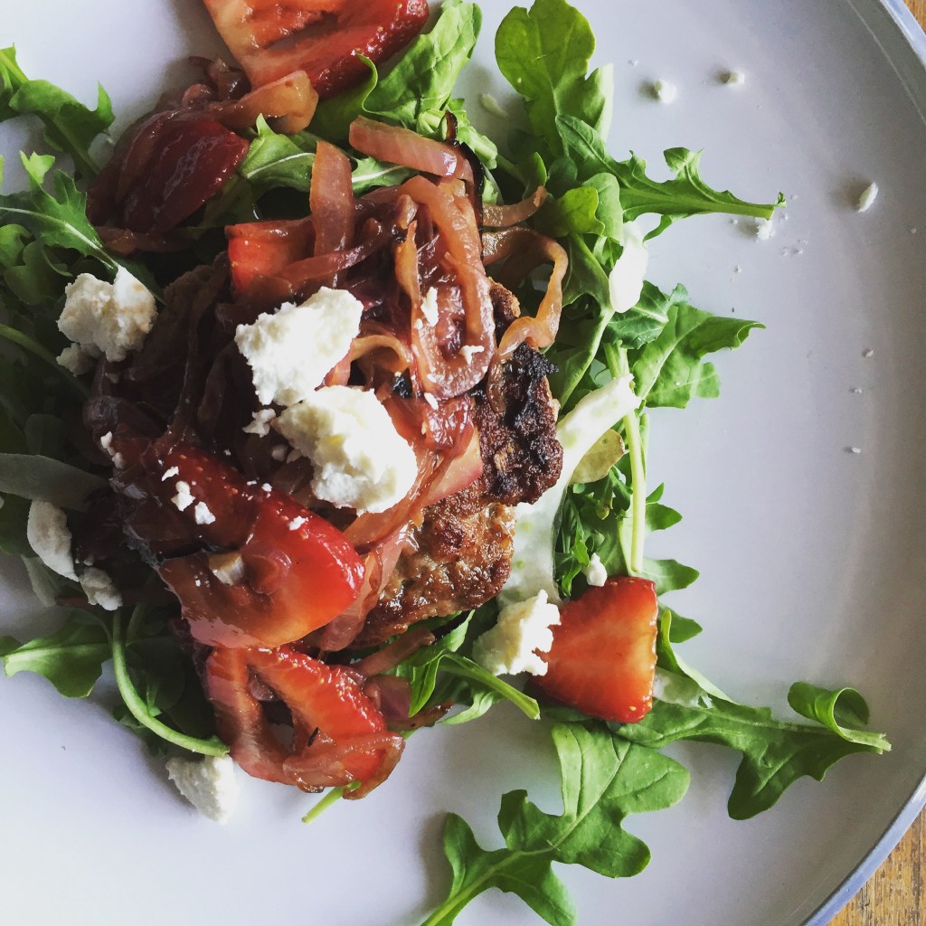 Strawberry Balsamic Burger&nbsp;Salad